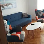 Toma Apartment *