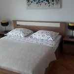 Toma Apartment *