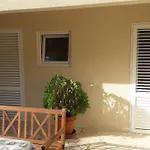 Toma Apartment *