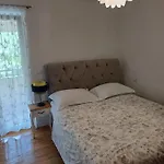 Toma Apartment