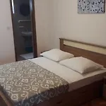 Toma Apartment *