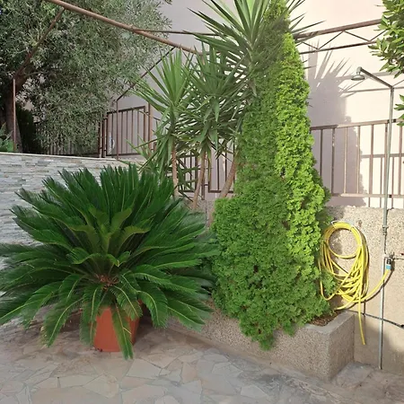 Toma Apartment Omis